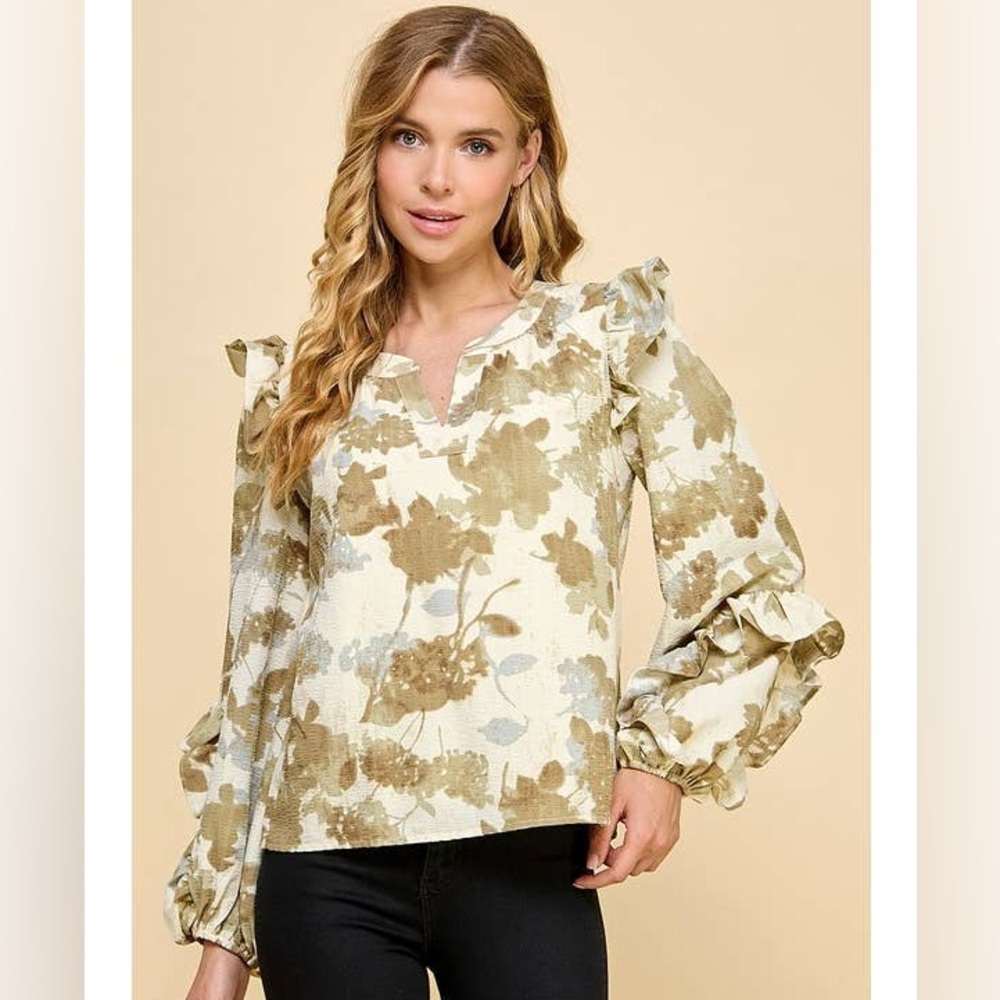 TCEC Floral Ruffle Sleeve Women's Top